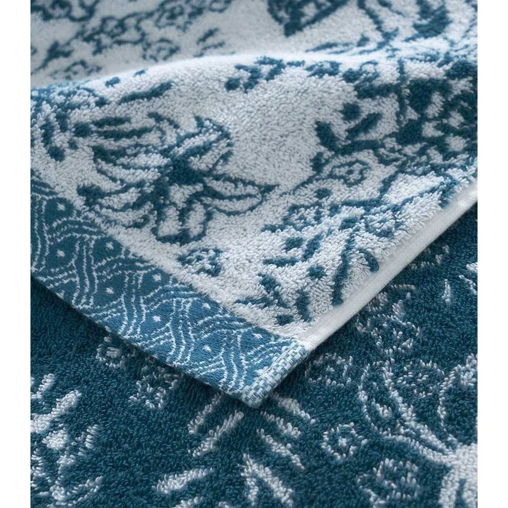 Yves Delorme Paris “Sylve” Handtowel 22”x39” NWOT (X-1)